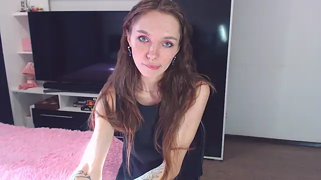 Snapshot of ChloeSunny chatting on September 27, 2025, 1:17 pm ChloeSunny online show from September 27, 2025, 1:17 pm