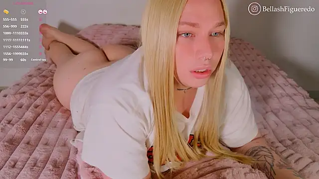 IsabellaFigueredo   online show from January 9, 2026, 3:19 pm