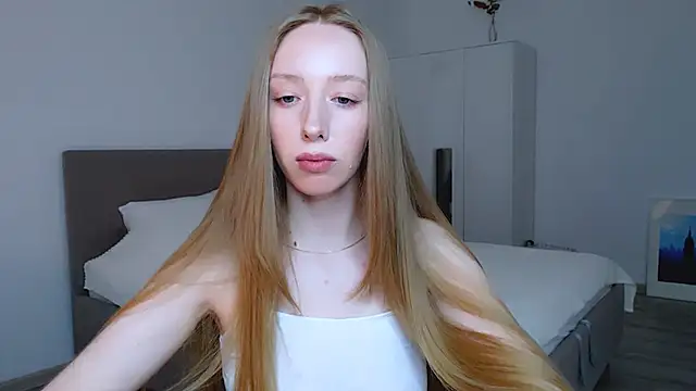 Snapshot of Luna_insniity chatting on March 1, 2025, 6:54 pm Luna insniity online show from March 1, 2025, 6:54 pm
