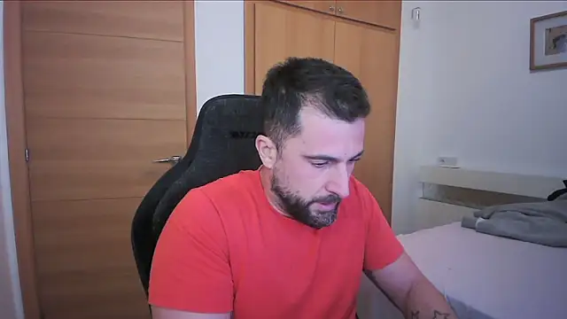 alex877x online show from November 7, 2025, 3:05 pm