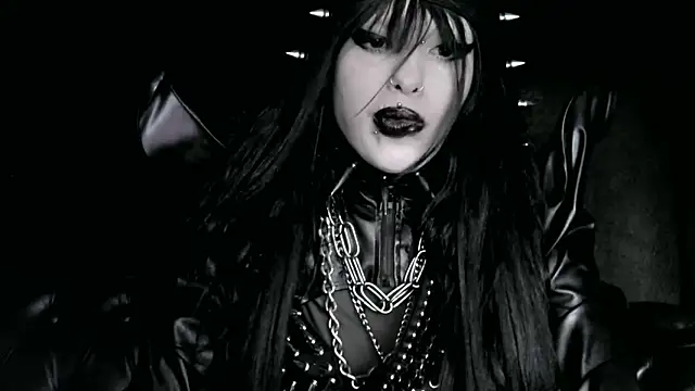 XXIOUX online show from March 21, 2026, 8:35 pm