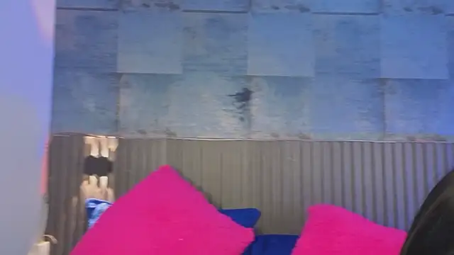 Snapshot of IbethMoon chatting on January 31, 2026, 7:23 pm IbethMoon online show from January 31, 2026, 7:23 pm