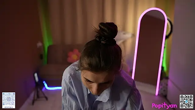 Snapshot of popityan1 chatting on February 22, 2026, 8:06 am popityan1 online show from February 22, 2026, 8:06 am