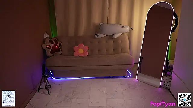 Snapshot of popityan1 chatting on February 14, 2026, 11:10 am popityan1 online show from February 14, 2026, 11:10 am