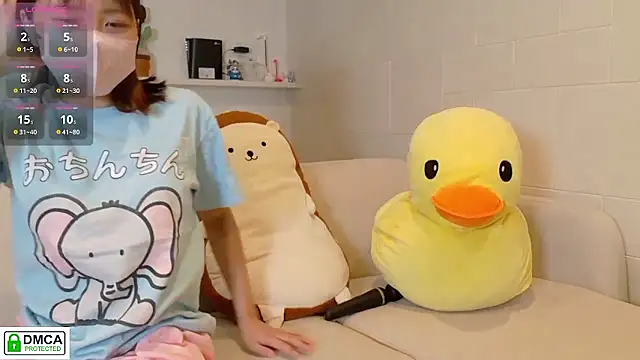 SUZU  online show from September 30, 2025, 12:11 pm