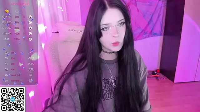 Snapshot of SelenaCute chatting on May 29, 2026, 4:02 pm SelenaCute online show from May 29, 2026, 4:02 pm