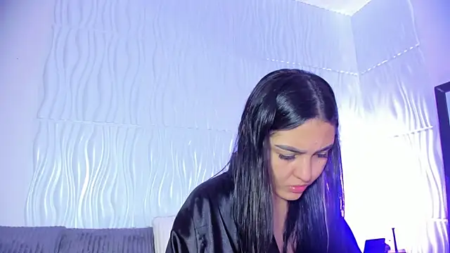 Abby  colins online show from February 13, 2026, 3:34 pm