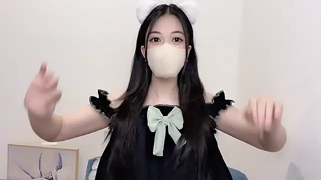 Snapshot of koneko- chatting on March 2, 2025, 2:47 pm koneko- online show from March 2, 2025, 2:47 pm