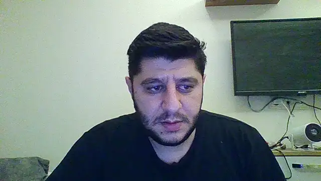 erkekkkadam online show from February 17, 2026, 7:11 pm