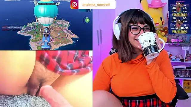 Snapshot of cinna_monroll chatting on January 18, 2026, 8:12 pm cinna monroll online show from January 18, 2026, 8:12 pm