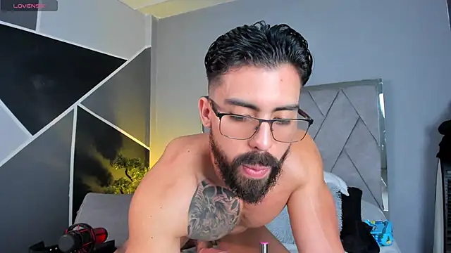 Markbrown online show from March 16, 2025, 11:59 pm