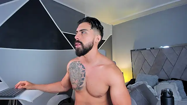 Markbrown online show from March 17, 2025, 10:08 pm