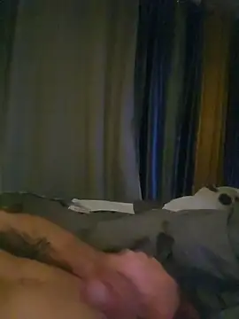 italiano09a online show from January 12, 2026, 3:35 am