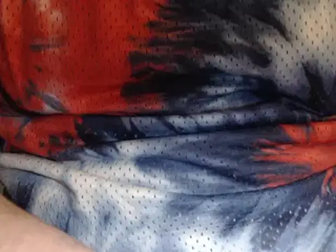 Snapshot of LatinoSized chatting on December 28, 2024, 3:48 pm LatinoSized online show from December 28, 2024, 3:48 pm