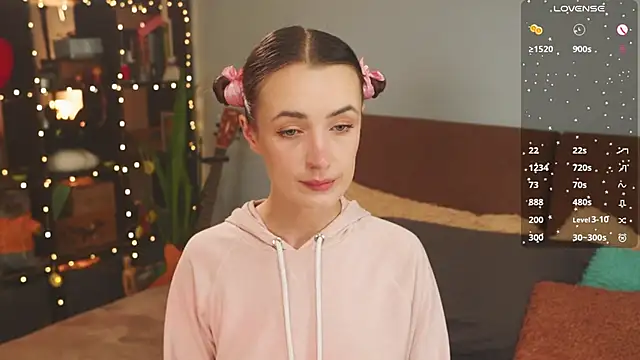 bananya kitty online show from April 15, 2026, 7:47 am