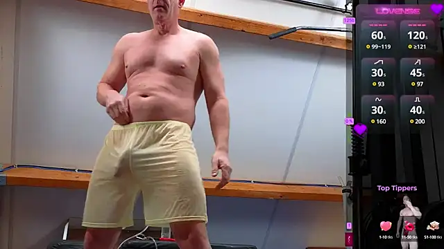 Snapshot of libo_horny_muscles chatting on January 6, 2025, 3:19 pm libo horny muscles online show from January 6, 2025, 3:19 pm