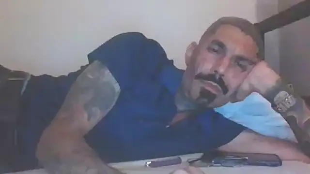 Snapshot of RoosterWabbit chatting on September 23, 2025, 1:45 am RoosterWabbit online show from September 23, 2025, 1:45 am