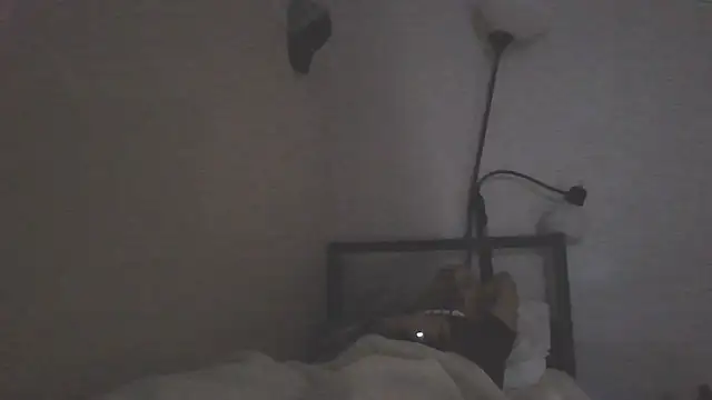 Snapshot of RoosterWabbit chatting on October 14, 2025, 2:39 pm RoosterWabbit online show from October 14, 2025, 2:39 pm