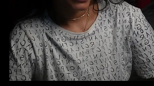 Snapshot of -AyeshaSinghania- chatting on March 22, 2025, 9:13 am -AyeshaSinghania- online show from March 22, 2025, 9:13 am