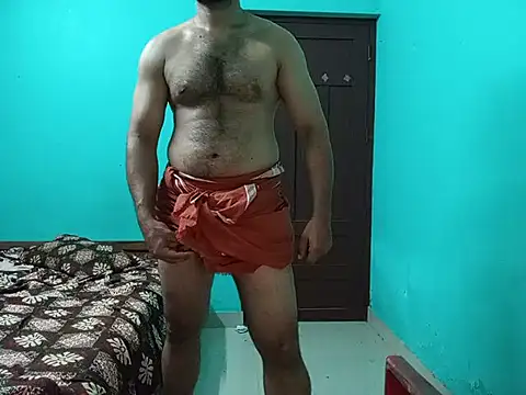 Sultryandrews online show from April 17, 2026, 2:31 pm