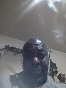 macnificent1fr online show from January 14, 2026, 7:23 am