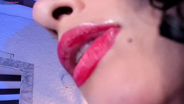 Alizon 1 online show from September 12, 2025, 7:57 pm