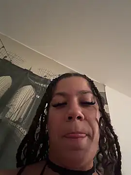 Bigbuttbrooklynn online show from March 3, 2026, 5:25 am