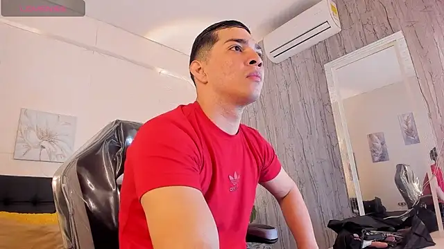 JUANDIAMONDS98 online show from November 30, 2025, 1:56 pm