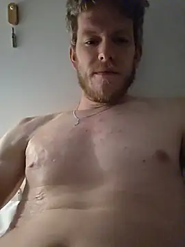 Snapshot of Love_Bert chatting on July 6, 2026, 10:01 pm Love Bert online show from July 6, 2026, 10:01 pm