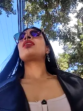 Astrid-- online show from December 3, 2025, 3:11 pm