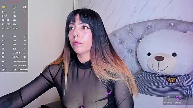 Snapshot of Alice_Laurentt chatting on June 19, 2026, 4:07 am Alice Laurentt online show from June 19, 2026, 4:07 am