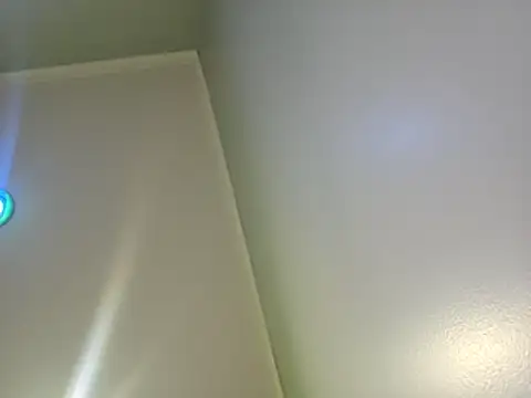 Snapshot of Travislovescum chatting on June 5, 2026, 8:20 am Travislovescum online show from June 5, 2026, 8:20 am