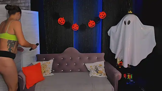 SarahCoksss online show from October 31, 2025, 12:51 am