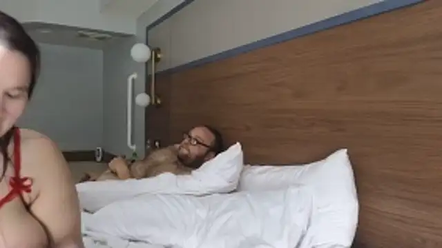 BrookesBigNaturals online show from November 8, 2025, 8:23 pm