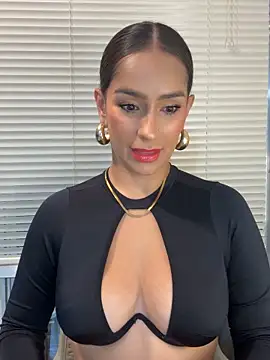 Mau White online show from September 10, 2025, 12:31 am