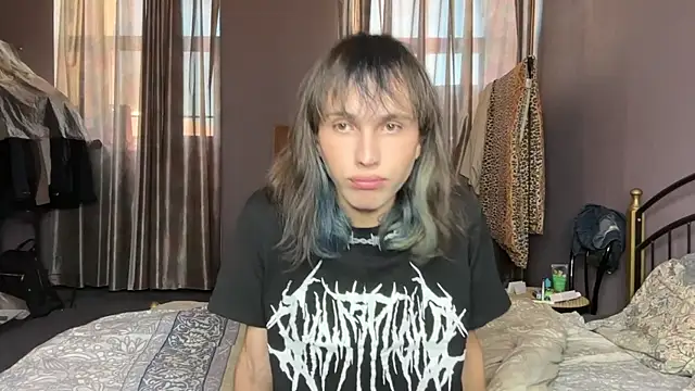fcherthth online show from May 8, 2026, 5:06 pm
