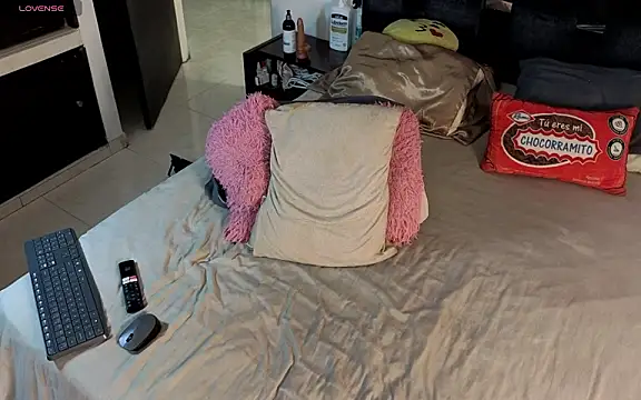 Manolo Hot1 online show from April 8, 2026, 7:48 pm