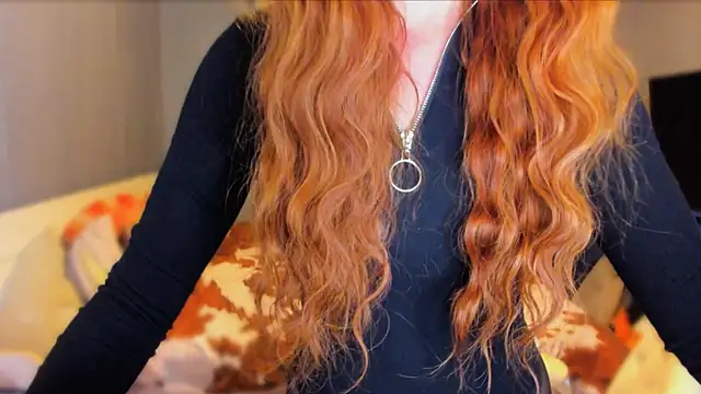 KlementinaBbG online show from September 9, 2025, 8:18 pm