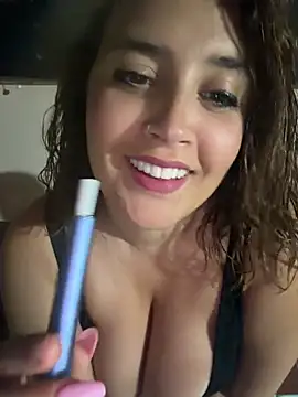Snapshot of Novababy18 chatting on June 21, 2026, 9:09 pm Novababy18 online show from June 21, 2026, 9:09 pm