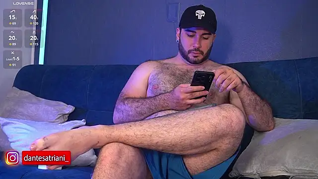 Snapshot of dantesatrianii chatting on February 14, 2026, 3:40 am dantesatrianii online show from February 14, 2026, 3:40 am