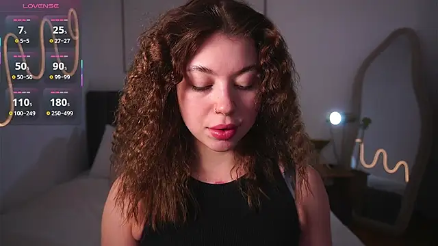 SimonaGerry online show from April 29, 2026, 4:27 am