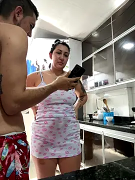 my-kitty online show from November 23, 2025, 3:44 pm