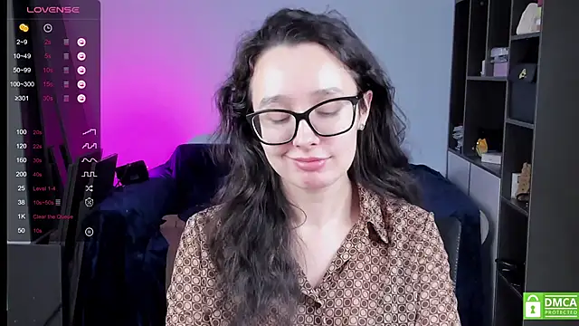 Snapshot of Agatta_Smith chatting on January 5, 2026, 5:38 pm Agatta Smith online show from January 5, 2026, 5:38 pm