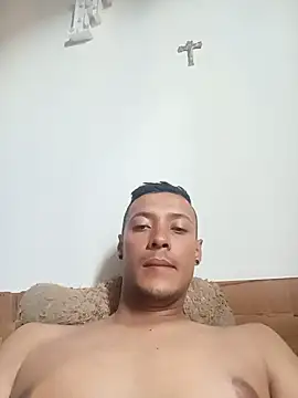 Snapshot of venoso23cm chatting on May 19, 2026, 6:37 pm venoso23cm online show from May 19, 2026, 6:37 pm