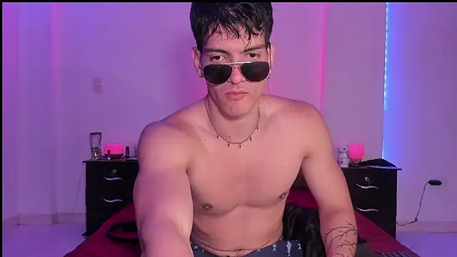 magnusifrit online show from February 13, 2025, 9:49 pm