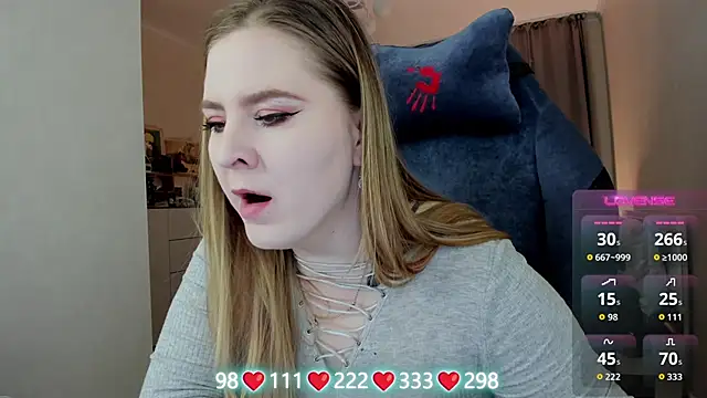 Snapshot of Olivia_Munk chatting on February 15, 2026, 4:57 am Olivia Munk online show from February 15, 2026, 4:57 am