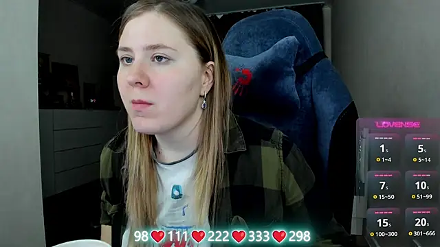 Snapshot of Olivia_Munk chatting on February 20, 2026, 6:48 am Olivia Munk online show from February 20, 2026, 6:48 am