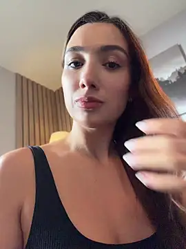 Snapshot of AnnaCastillo_ chatting on June 3, 2026, 8:57 pm AnnaCastillo online show from June 3, 2026, 8:57 pm