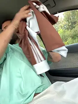 ElChapoGuzman95 online show from September 28, 2025, 7:37 am