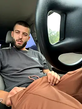 ElChapoGuzman95 online show from October 6, 2025, 5:19 am